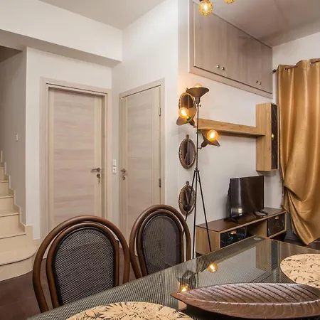 Olympian Muses Apartamento *