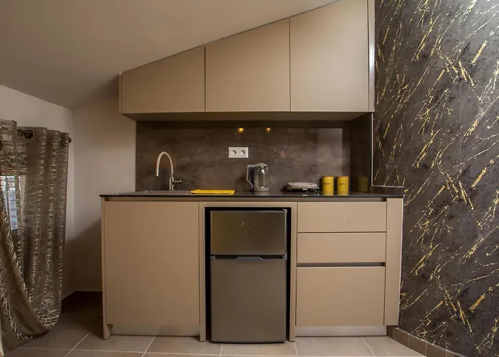 Olympian Muses * Rhodes City