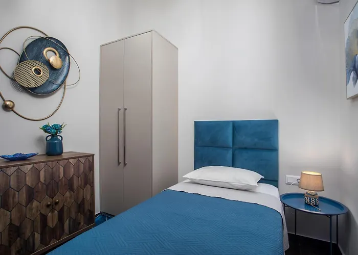 شقة Olympian Muses *