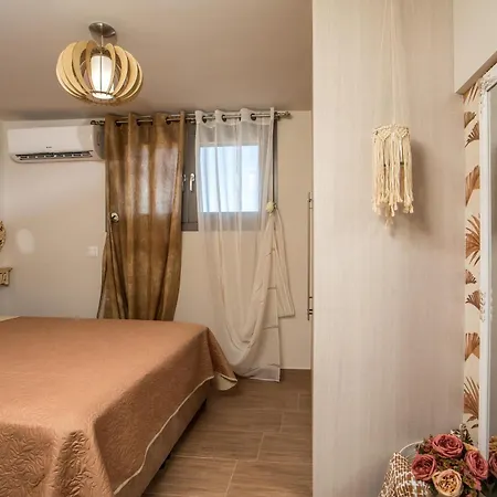 Olympian Muses Lägenhet