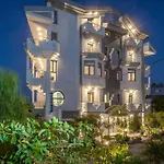 Olympian Muses Apartmán