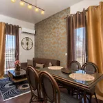 Apartment Olympian Muses *