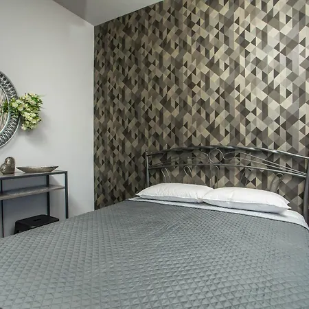 Olympian Muses Appartement *