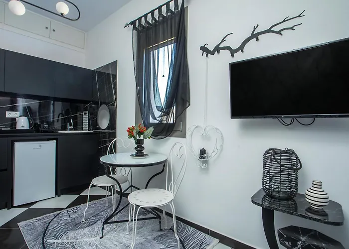 Olympian Muses Appartement *