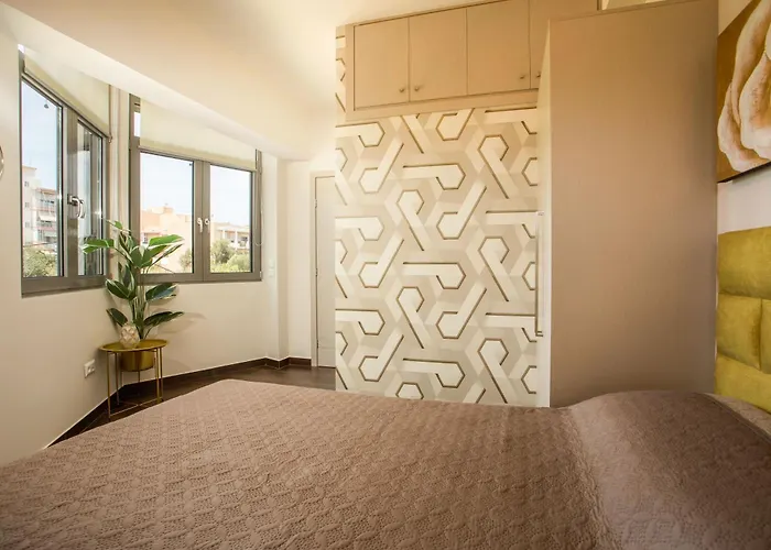 Olympian Muses Apartament *