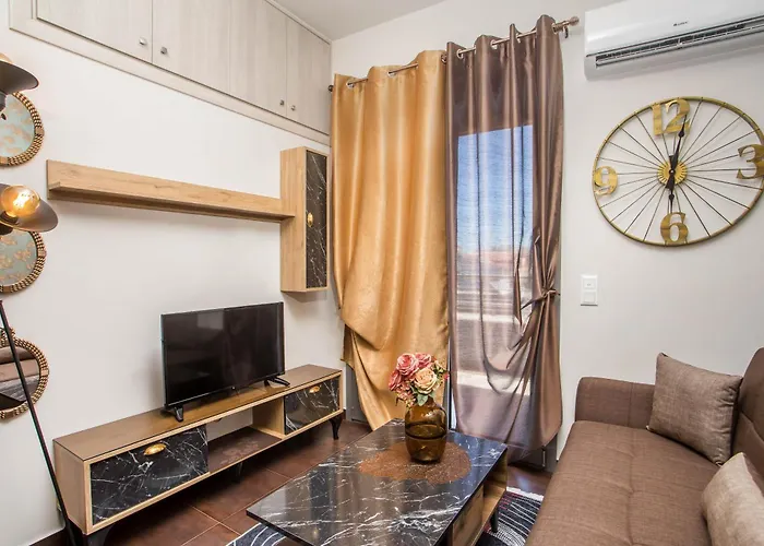 Olympian Muses Apartament